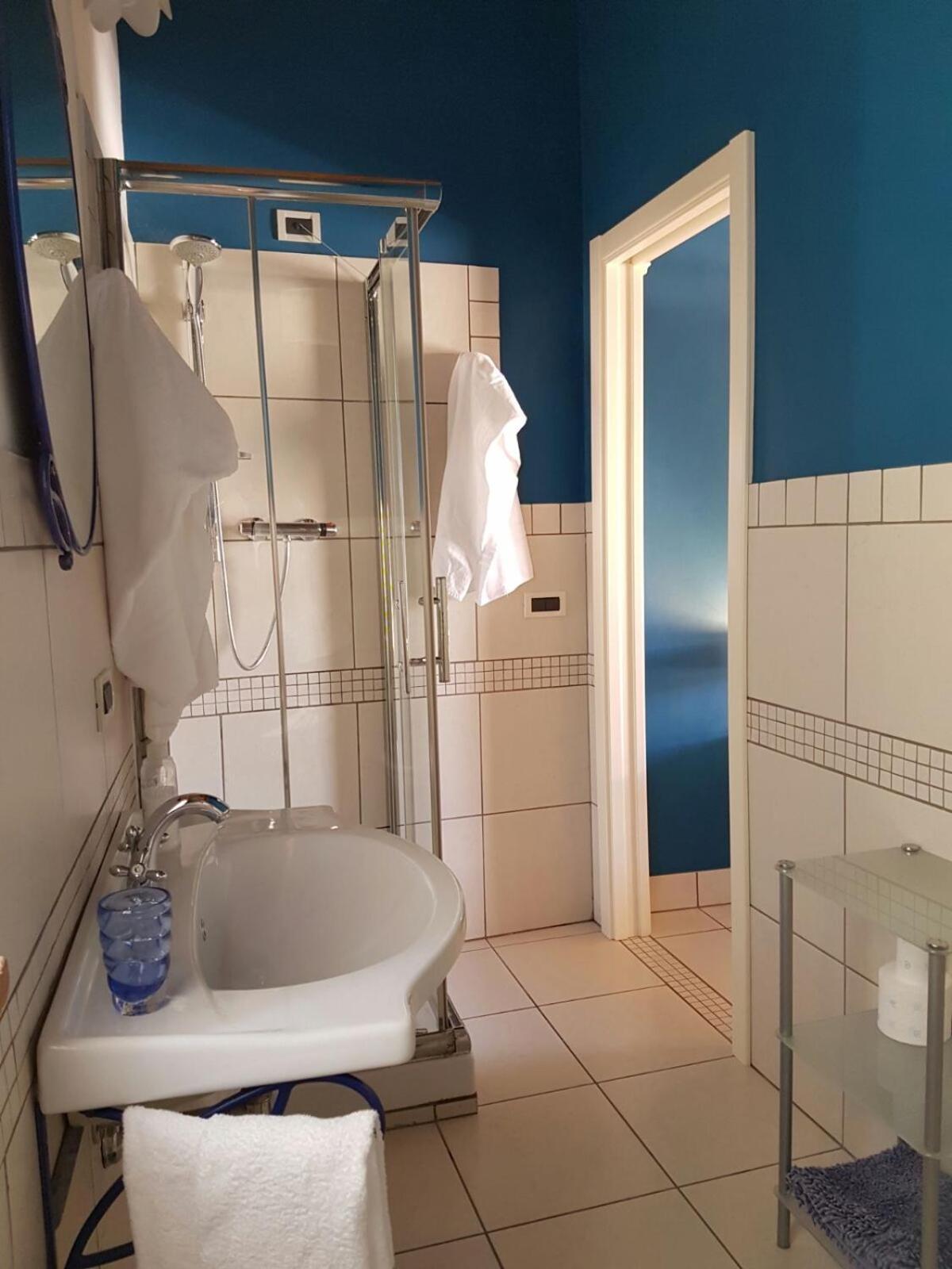 La Casa Del Palombaro Bed & Breakfast Ortona Phòng bức ảnh
